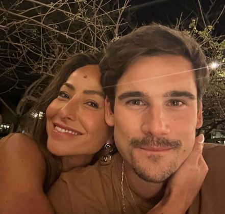 Sabrina Sato e Nicolas são chamados de lindos e ela brinca: “Isso porque não nos viu sem roupa” (Foto: Instagram)