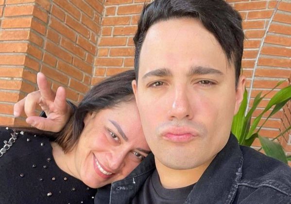 Ela revelou que conversa diariamente com o pai em pensamento. (Foto: Instagram)