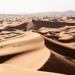 Passageiros aconselhados a evitar o aeroporto de Dubai, se possível. (Foto: Freepik)