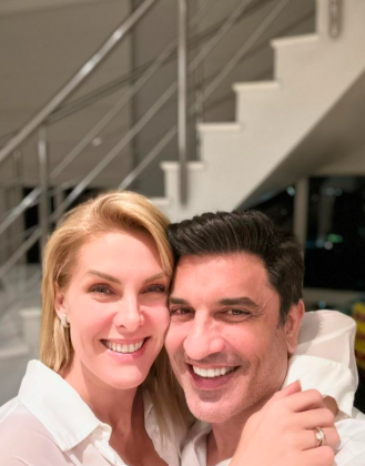 Ana Hickmann pede calma ao ouvir detalhes do planejamento do pedido. (Foto: Instagram)