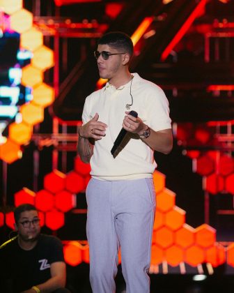 No entanto, a influenciadora também desabafou sobre os desafios de cuidar de um filho com a síndrome. (Foto Instagram)