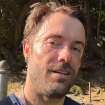 Kayky Brito reaparece nas redes sociais após afastamento, compartilhando vídeo emocionante com os fãs. (Foto: Instagram)