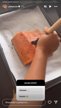 Sucesso na cozinha: influenciadora celebra o resultado do prato de frutos do mar. (Foto: Instagram)