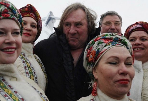 Depardieu enfrenta denúncias de estupro e agressão sexual por diversas mulheres. (Foto: Instagram)