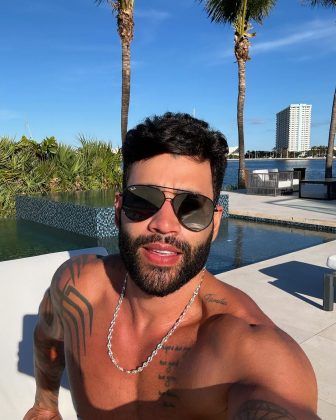 Desta vez, o local escolhido pelo mineiro foi Hollywood Beach, na Flórida. (Foto: Instagram)