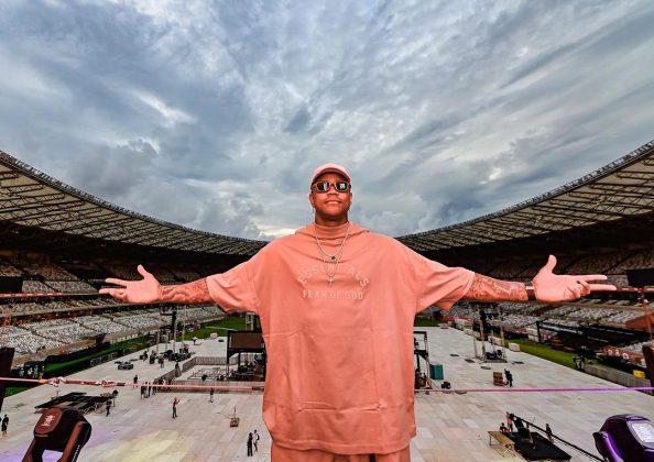 Leo Santana celebra vitória de Davi na prova do finalista (Foto: Instagram)