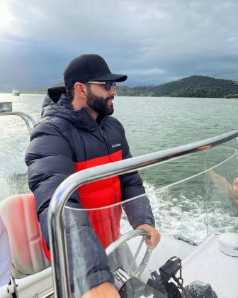 Mansão tem uma doca com elevadores para barcos e jet skis garantem diversão garantida para os amantes de atividades náuticas. (Foto: Instagram)