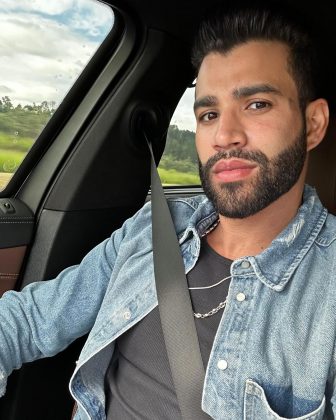 Mansão tem uma doca com elevadores para barcos e jet skis garantem diversão garantida para os amantes de atividades náuticas. (Foto: Instagram)