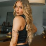 Luísa Gerloff Sonza,é uma cantora, compositora, atriz, empresária, influenciadora digital. (Fonte: Instagram)