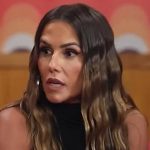 Deborah Secco fala sobre cenas de beijos e diz que nunca deu beijo técnico. (Foto: YouTube)