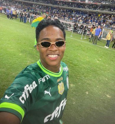 Atualmente, o jogador atua no Palmeiras. (Foto: Instagram