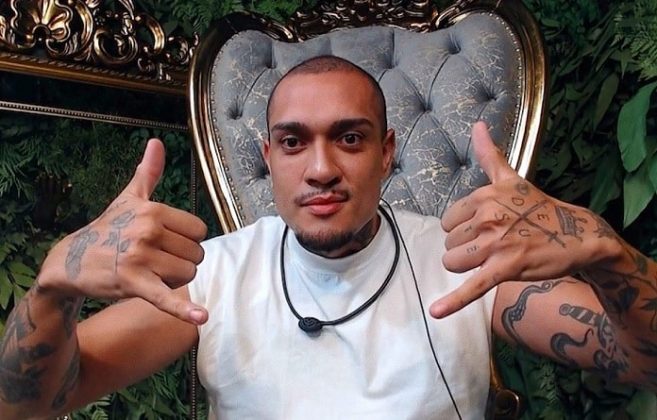 Ele compartilha a importância de falar abertamente sobre saúde mental. (Foto: Instagram)