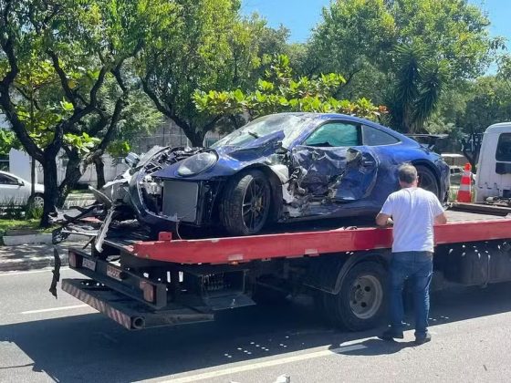 A polícia indiciou o motorista do carro de luxo por homicídio doloso, lesão corporal e fuga de local de acidente. (Fonte: Tv Globo)