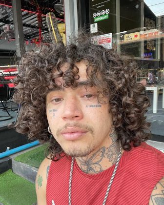 Ele revelou dificuldades em controlar a depressão no palco. (Foto: Instagram)
