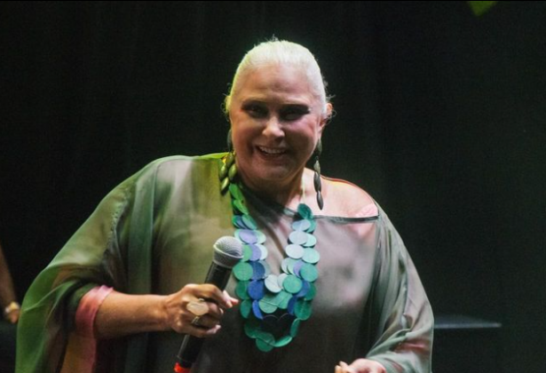 A cantora questiona se a cultura amazônica não é parte do Brasil. (Foto: Instagram)