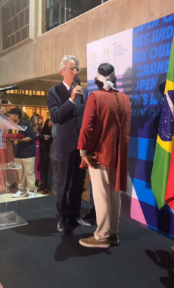 Ele propôs substituir as caminhadas e marchas humanas por uma "dança cósmica" que una ciência, conhecimento e cultura. (Foto: Instagram)
