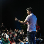 Quézide Salgado Cunha se apresenta como presidente da Loovi. (Foto: Instagram)