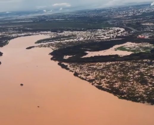 Várias cidades, como São Leopoldo e Canoas, seguem embaixo d’água. Somente em São Leopoldo, 180 mil pessoas precisaram deixar suas casas. (Foto: Instagram)