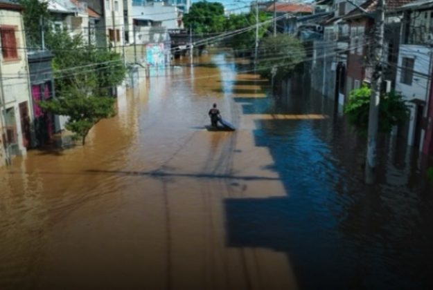 O nível do rio Guaíba está em 5,4 m. (Foto: Instagram)