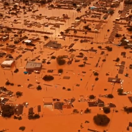 A chuva começou a atingir a região no dia 27 de abril, e se intensificou ainda mais no dia 29. (Foto: Instagram)