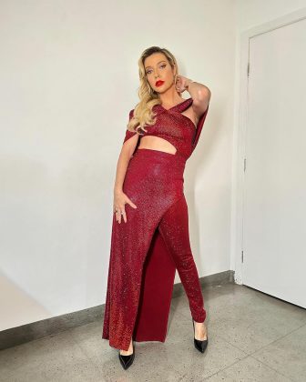 "Infelizmente, não tem como manter a saúde mental em lugar de gente hostil", declara a cantora. (Foto: Instagram)