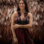 Isabelle Nogueira: inspiração para todos que amam o Festival de Parintins e a cultura brasileira. (Foto: Instagram)