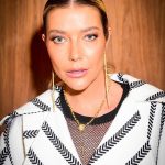 Luiza busca se distanciar de interações online que a afetaram negativamente. (Foto: Instagram)
