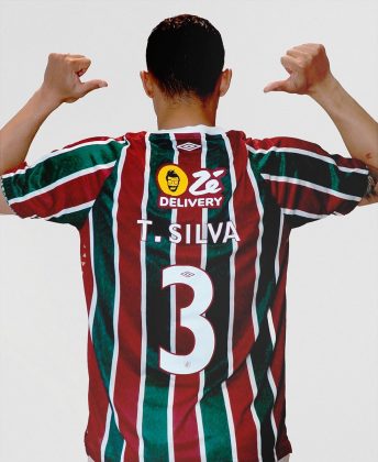 De volta ao lar: Thiago Silva retorna oficialmente ao Fluminense, assinando contrato por dois anos com o clube. (Foto: Instagram)