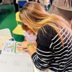 Nas vésperas da data, Virginia compartilhou com os seus milhões de seguidores, que foi acompanhar a filha, Maria Alice, de dois anos, na sua primeira apresentação de Dia das Mães (Foto: Instagram)