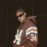 A jovem de 24 anos também mencionou ser carioca e bronzeada. (Foto: Instagram)