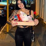 A mãe de MC Binn atribui o relacionamento à força da oração e deseja felicidades ao casal. (Foto: Instagram)