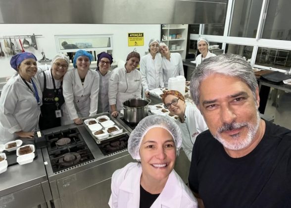 Ele mencionou mais uma pessoa chegando e cantando. (Foto: Instagram)