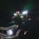 Funkeiro de 22 anos exibe sua nova Mercedes-Benz AMG 63 avaliada em R$ 3,5 milhões. (Foto: Instagram)