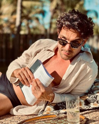 Casado com a cantora Aline Wirley, que também faz parte da comunidade LGBT. (Foto Instagram)