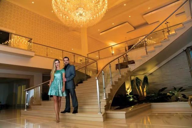 Zezé Di Camargo e Luciano: dupla sertaneja icônica com mais de 30 anos de carreira. (Foto: Instagram)