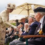 Nesta segunda-feira (25), a princesa Anne, de 73 anos, e irmã mais nova do rei Charles III, sofreu uma queda que resultou em uma perda de consciência (Foto: Instagram)