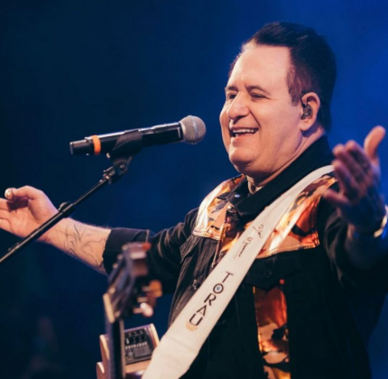 Após a cirurgia, Marrone foi orientado a repousar por 15 dias. (Foto: Instagram)