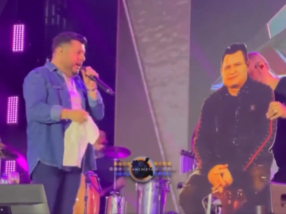 Bruno se apresentou solo em Serrinha, na Bahia. (Foto: Instagram)