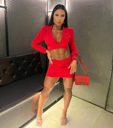 Gracyanne brinca com a falta de companhia para malhar na academia (Foto: Instagram)
