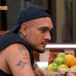 "Sair do seu ar condicionado da sua sala confortável e ir por a mão no arado e fazer por quem precisa", disparou. (Foto Instagram)