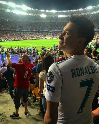 "Fred chegou com 25 anos e agora se despede como um profissional realizado." (Foto: Instagram)