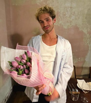 Sasha e João Lucas também marcaram presença na festa. (Foto: Instagram)