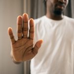 Os policiais confirmaram a autoria do crime e representaram ao Poder Judiciário pela prisão do homem. (Foto Pexels)