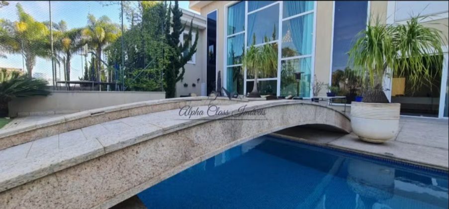 Residência com 2.800m², 6 quartos, 10 banheiros, lago artificial, piscina, academia, sauna, cinema e quadra de tênis: requinte em cada detalhe. (Foto: Instagram)