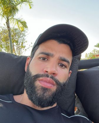 O cantor recentemente se pronunciou sobre o incidente através de sua assessoria de imprensa. (Foto Instagram)