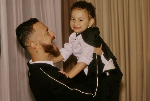 Ele relata que, ao ter que viajar e ficar longe de Cris, também descobriu o que é saudade. (Foto Instagram)