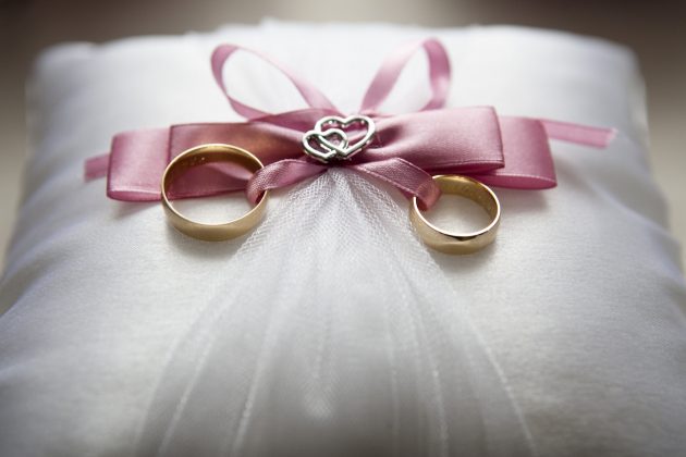 “Tanto a família dele quanto a minha me disseram que seria ridículo terminar nosso casamento por causa disso, mas eu vejo a situação de forma diferente". (Foto Pexels)