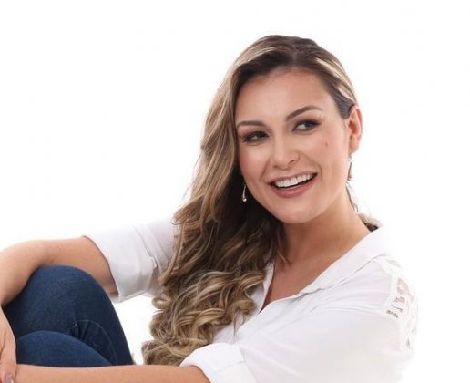 A influenciadora sentiu fortes dores pélvicas após gravação intensa. (Foto: Instagram)