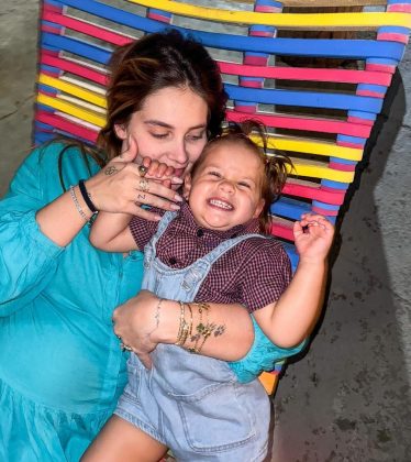 José Leonardo, filho caçula, também reencontrou a mãe. (Foto: Instagram)