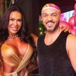 A plateia se emocionou e pediu um beijo entre os dois. (Foto: Instagram)